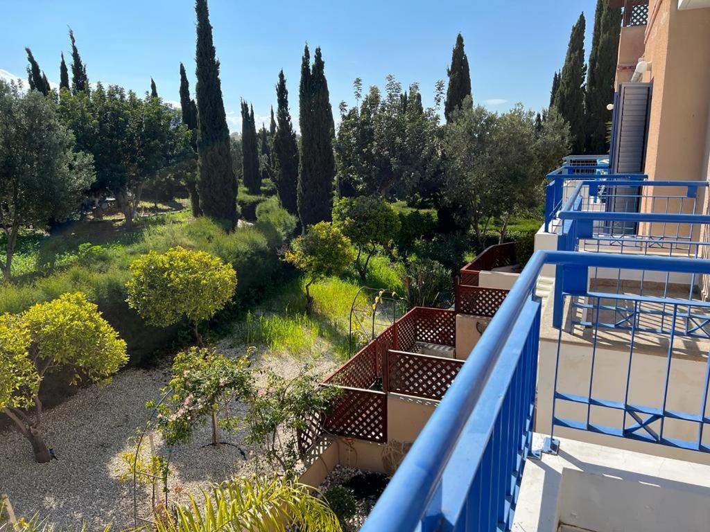 Casa Del Sol Townhouse In Iris Village Paphos Eksteriør billede