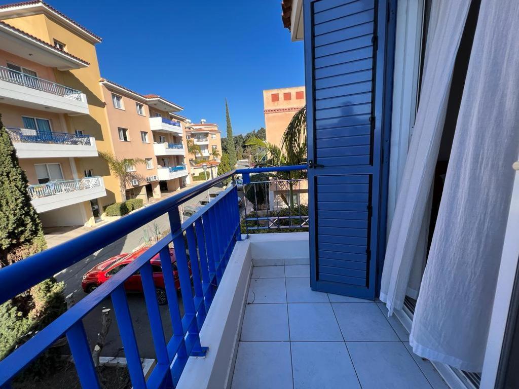 Casa Del Sol Townhouse In Iris Village Paphos Eksteriør billede