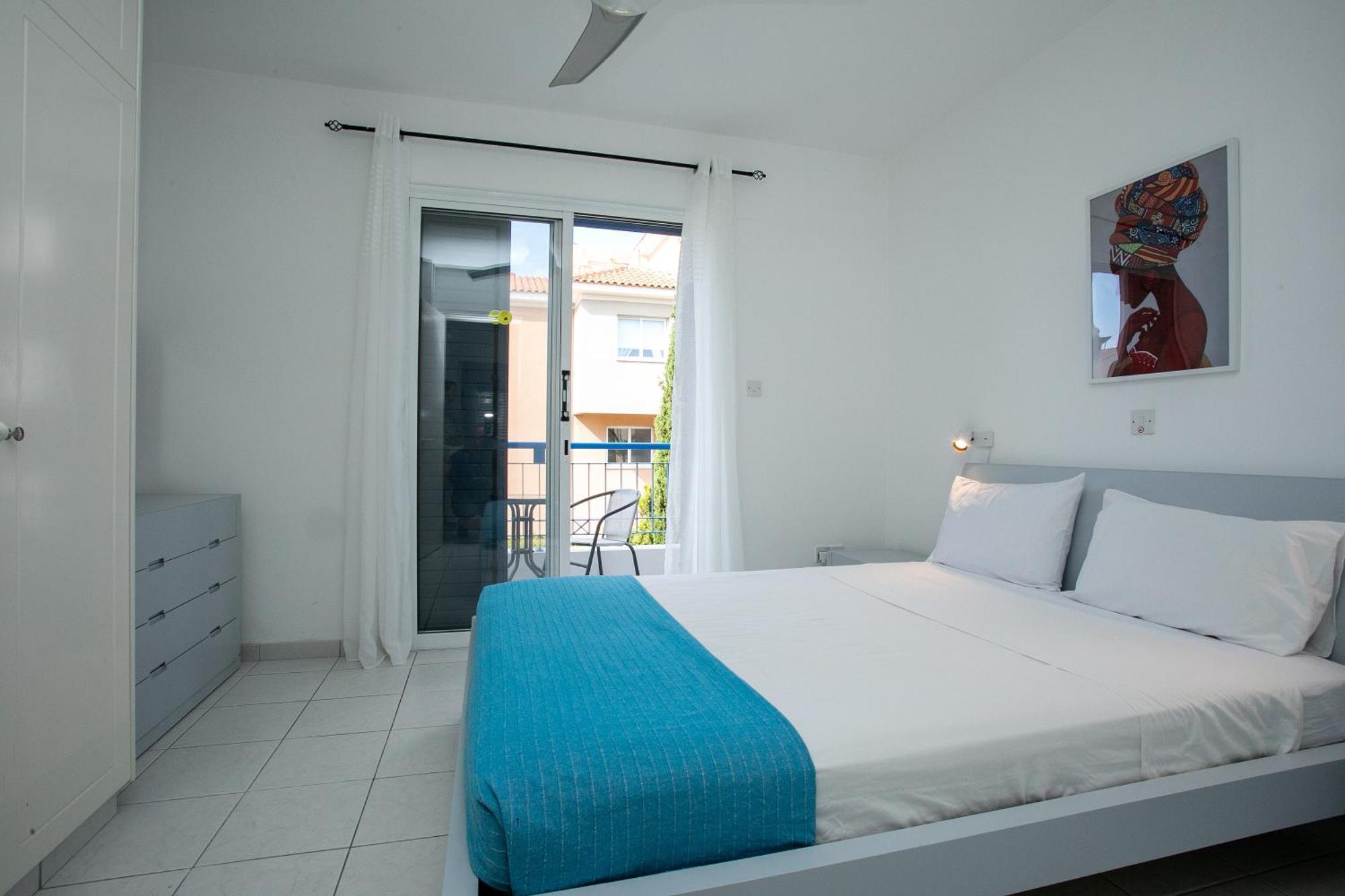 Casa Del Sol Townhouse In Iris Village Paphos Eksteriør billede
