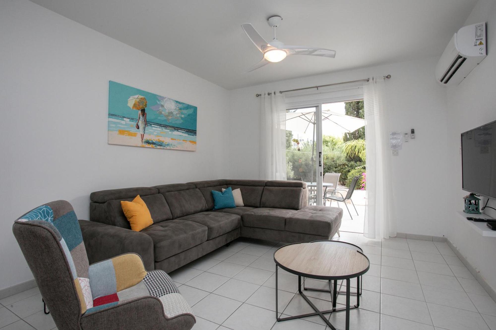 Casa Del Sol Townhouse In Iris Village Paphos Eksteriør billede
