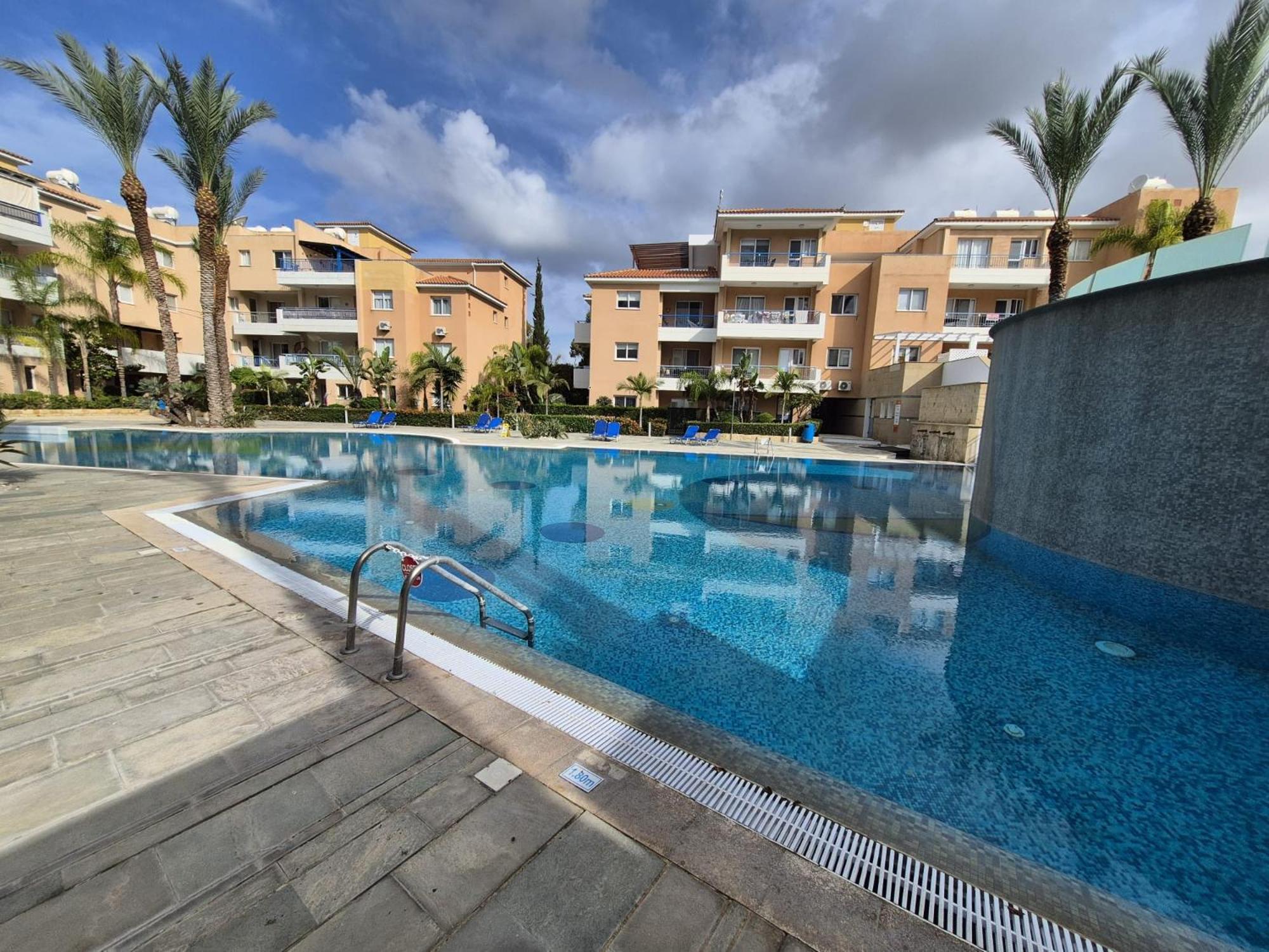 Casa Del Sol Townhouse In Iris Village Paphos Eksteriør billede