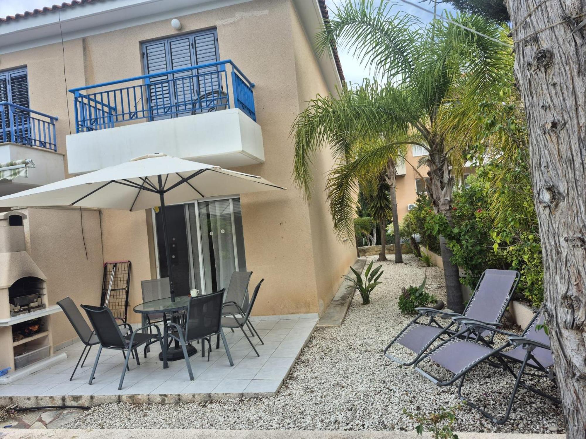Casa Del Sol Townhouse In Iris Village Paphos Eksteriør billede