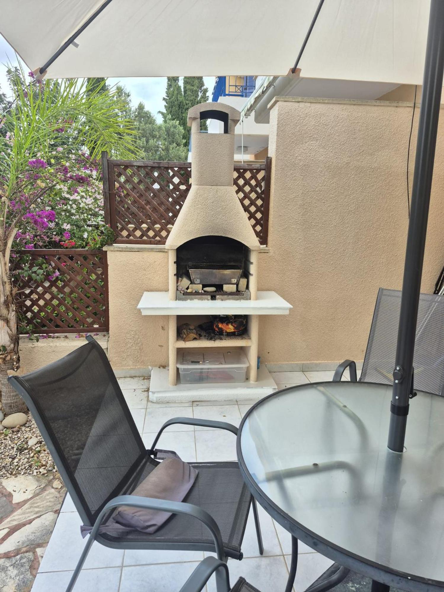 Casa Del Sol Townhouse In Iris Village Paphos Eksteriør billede