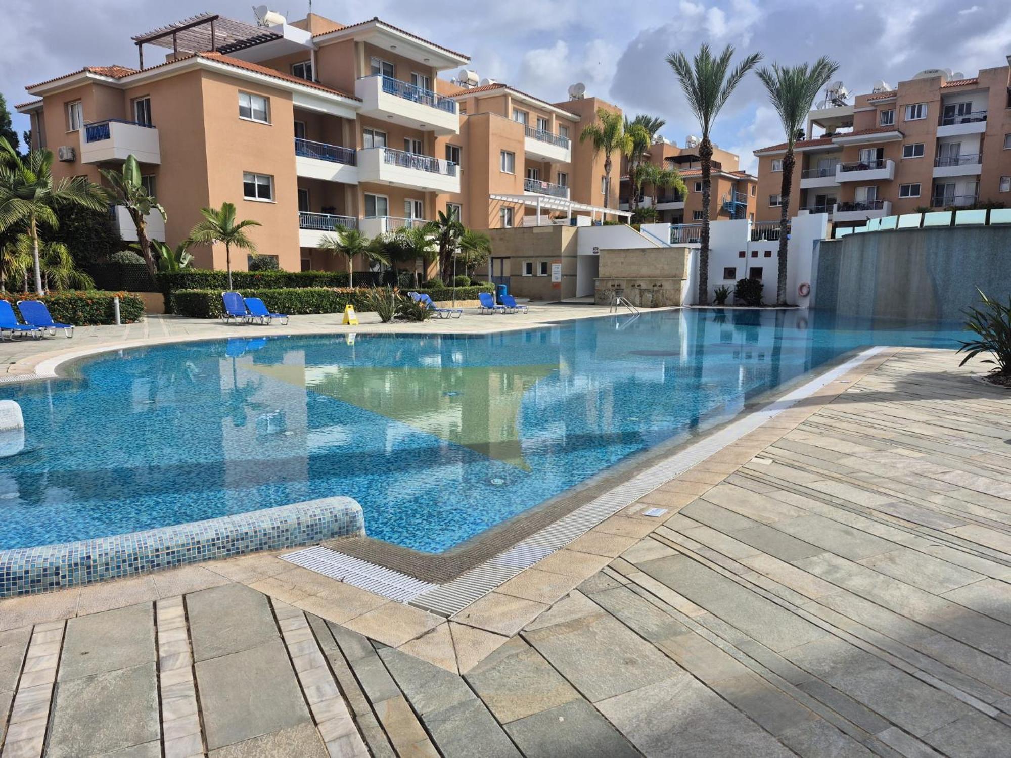 Casa Del Sol Townhouse In Iris Village Paphos Eksteriør billede